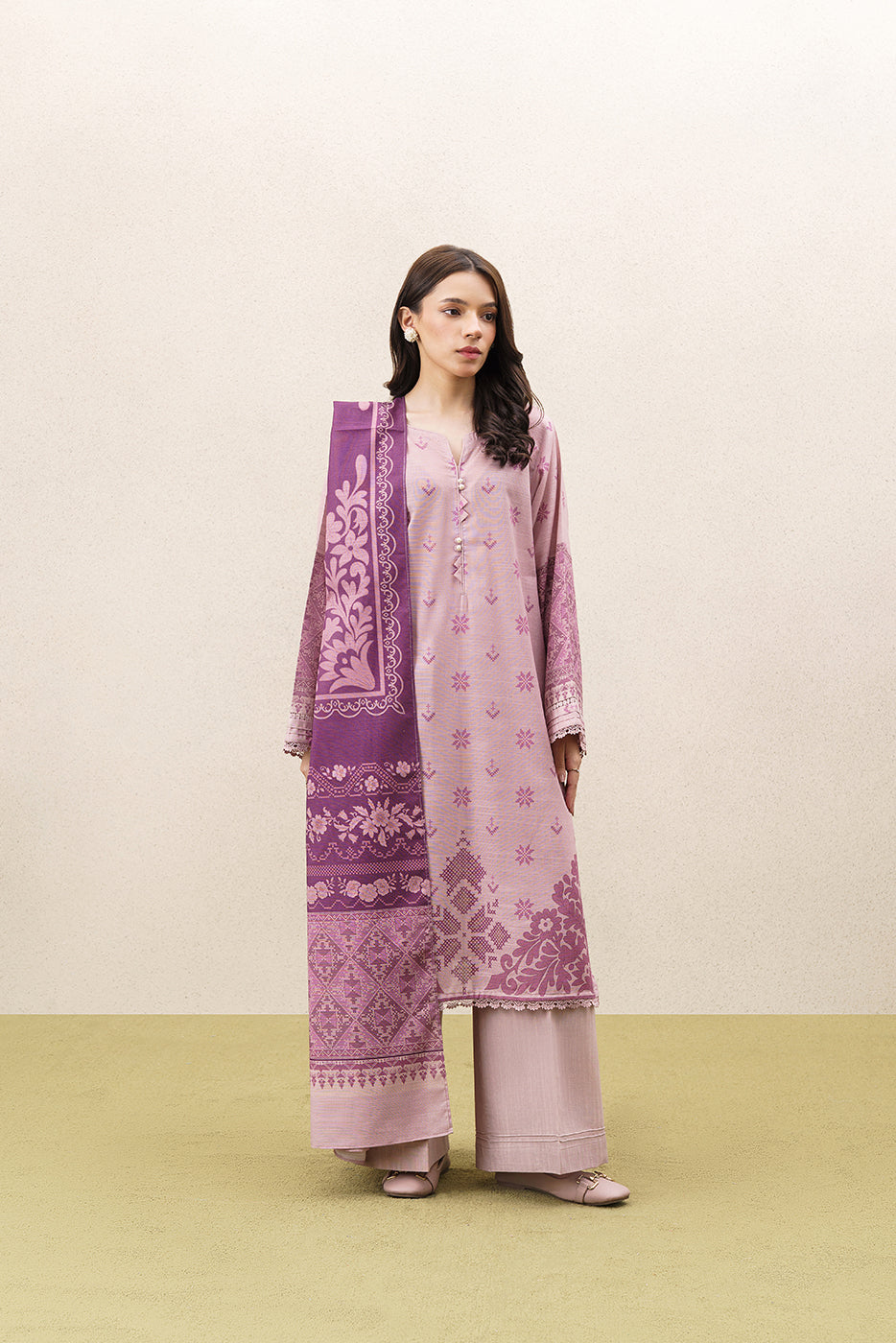 3 PIECE PRINTED KHADDAR SUIT-PASTEL MUSK (UNSTITCHED)