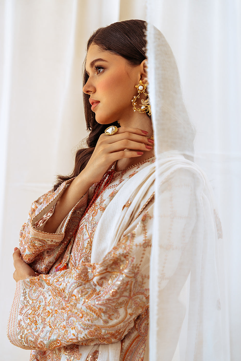 4 PIECE EMBROIDERED COTTON NET SUIT-OYSTER BLOOM (UNSTITCHED)
