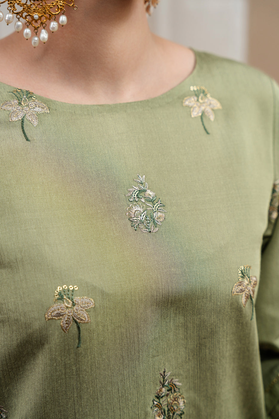 3 PIECE EMBROIDERED TWO TONE SUIT-ARTIC SAGE (UNSTITCHED)
