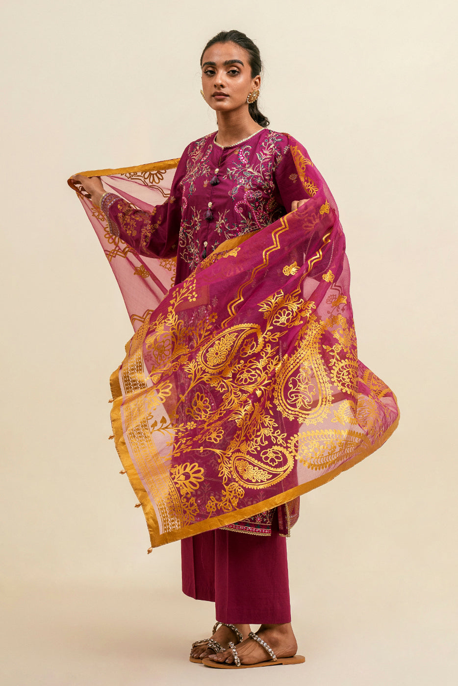 3 PIECE - EMBROIDERD LAWN SUIT - PLUM PAISLEY (UNSTITCHED) - BEECHTREE