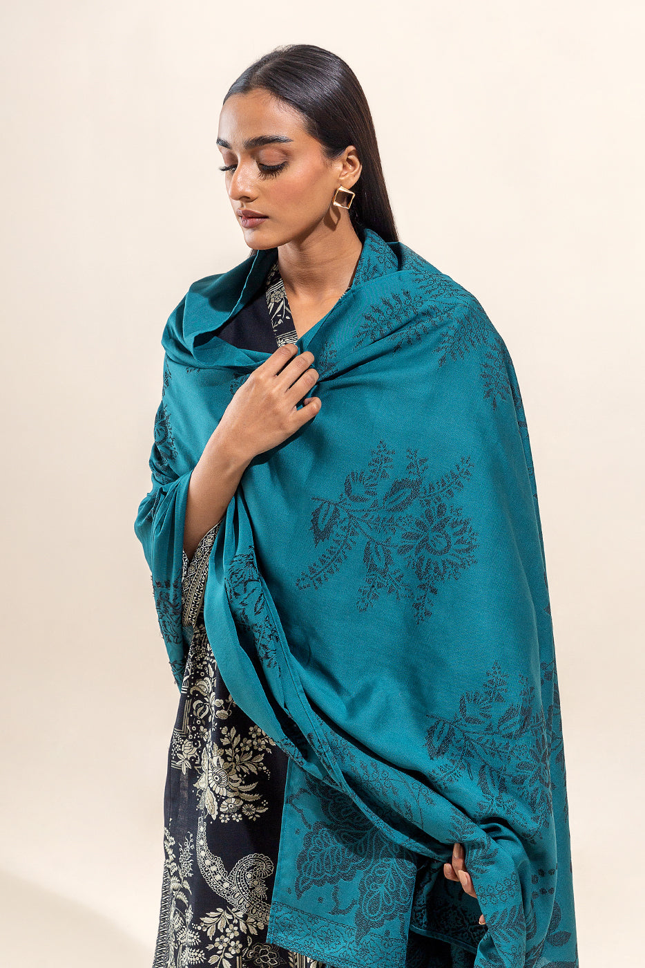3 PIECE - PRINTED KHADDAR SUIT WITH WOVEN SHAWL- AEGEAN PITCH (UNSTITCHED) - BEECHTREE