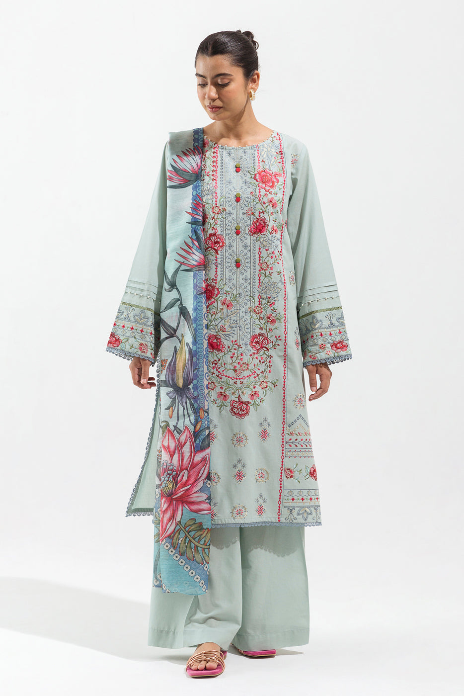 3 PIECE - EMBROIDERED LAWN SUIT - PISTACHIO GLOOM