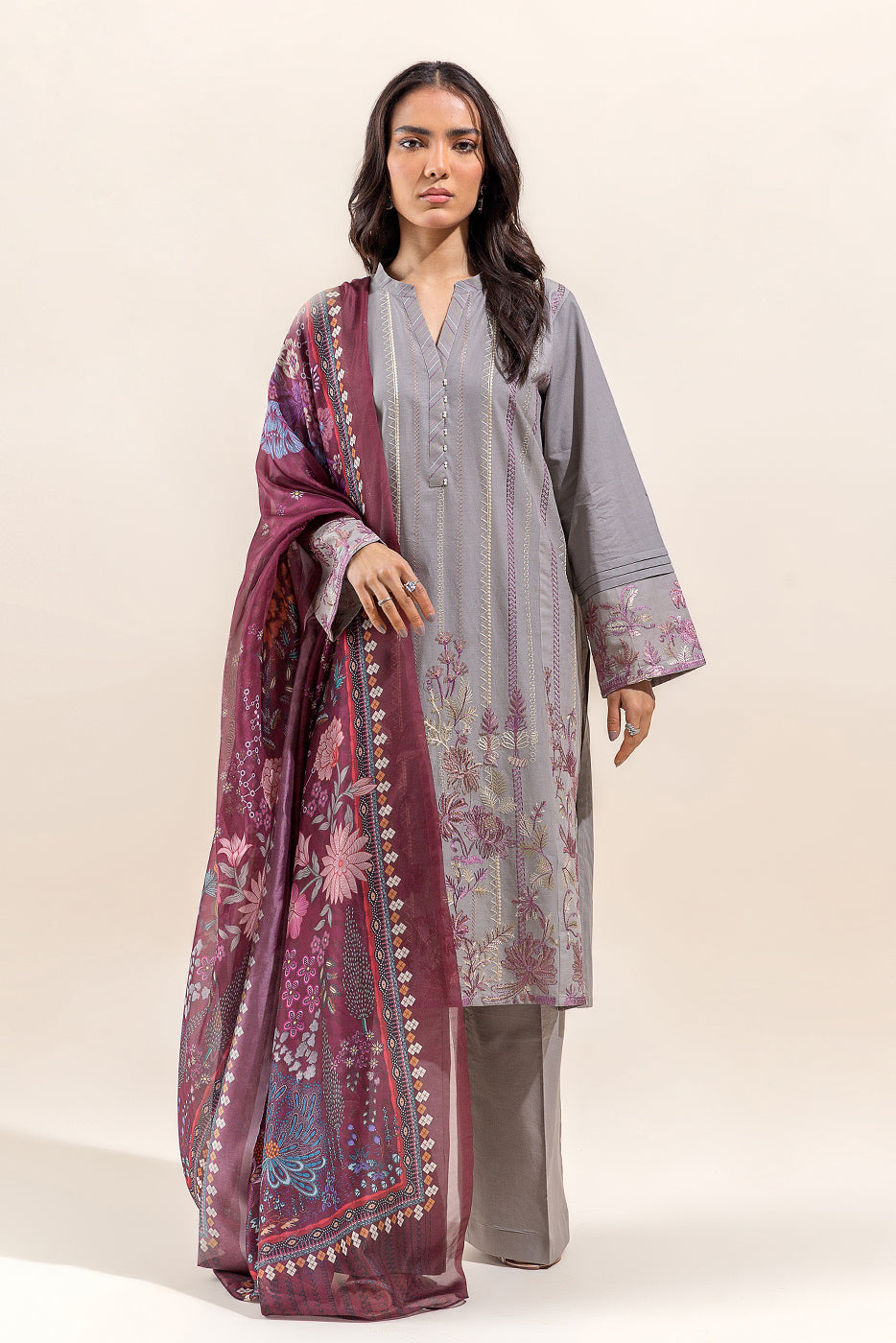 3 PIECE EMBROIDERED LAWN SUIT-CLOUD CURRANT (UNSTITCHED)