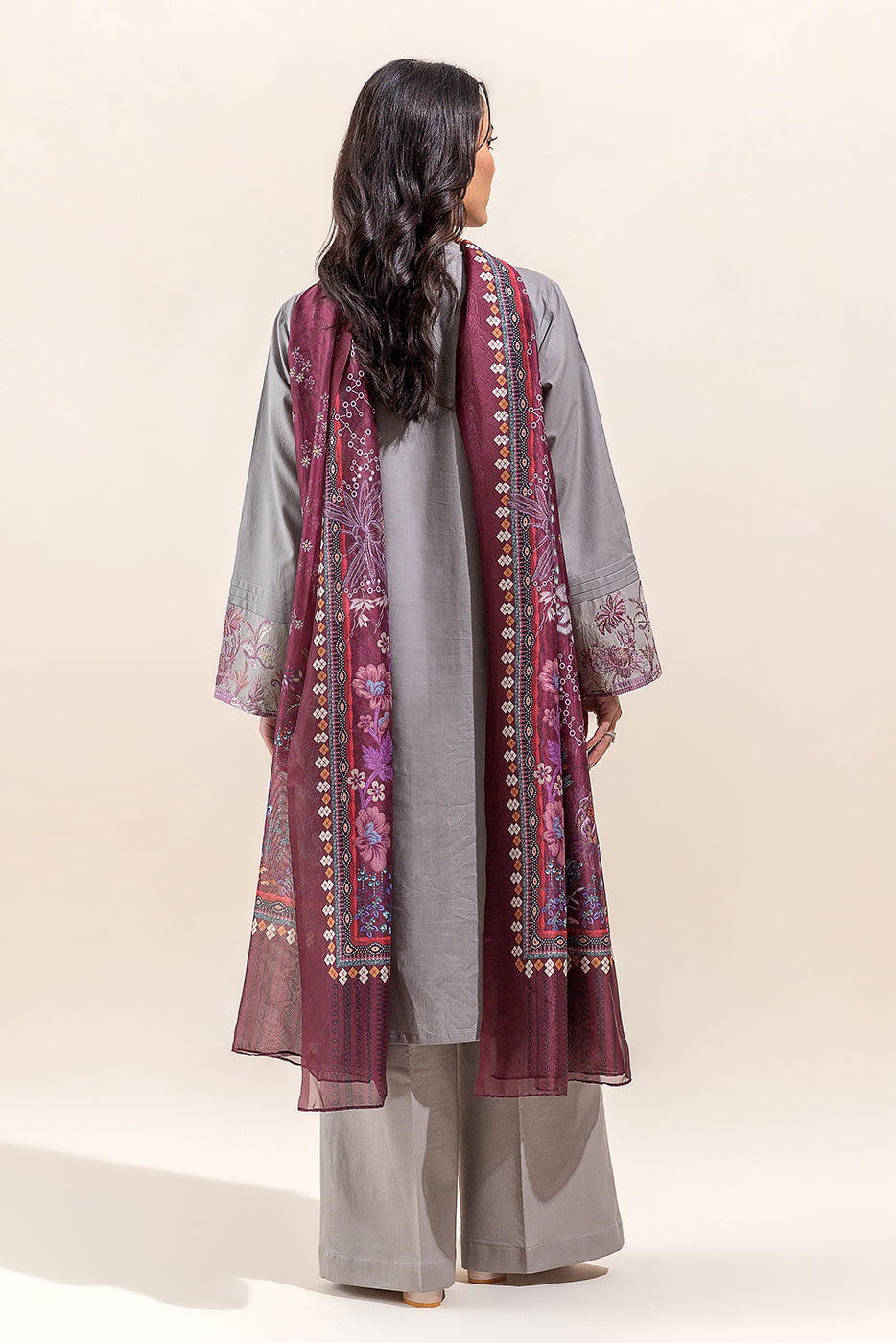 3 PIECE EMBROIDERED LAWN SUIT-CLOUD CURRANT (UNSTITCHED)