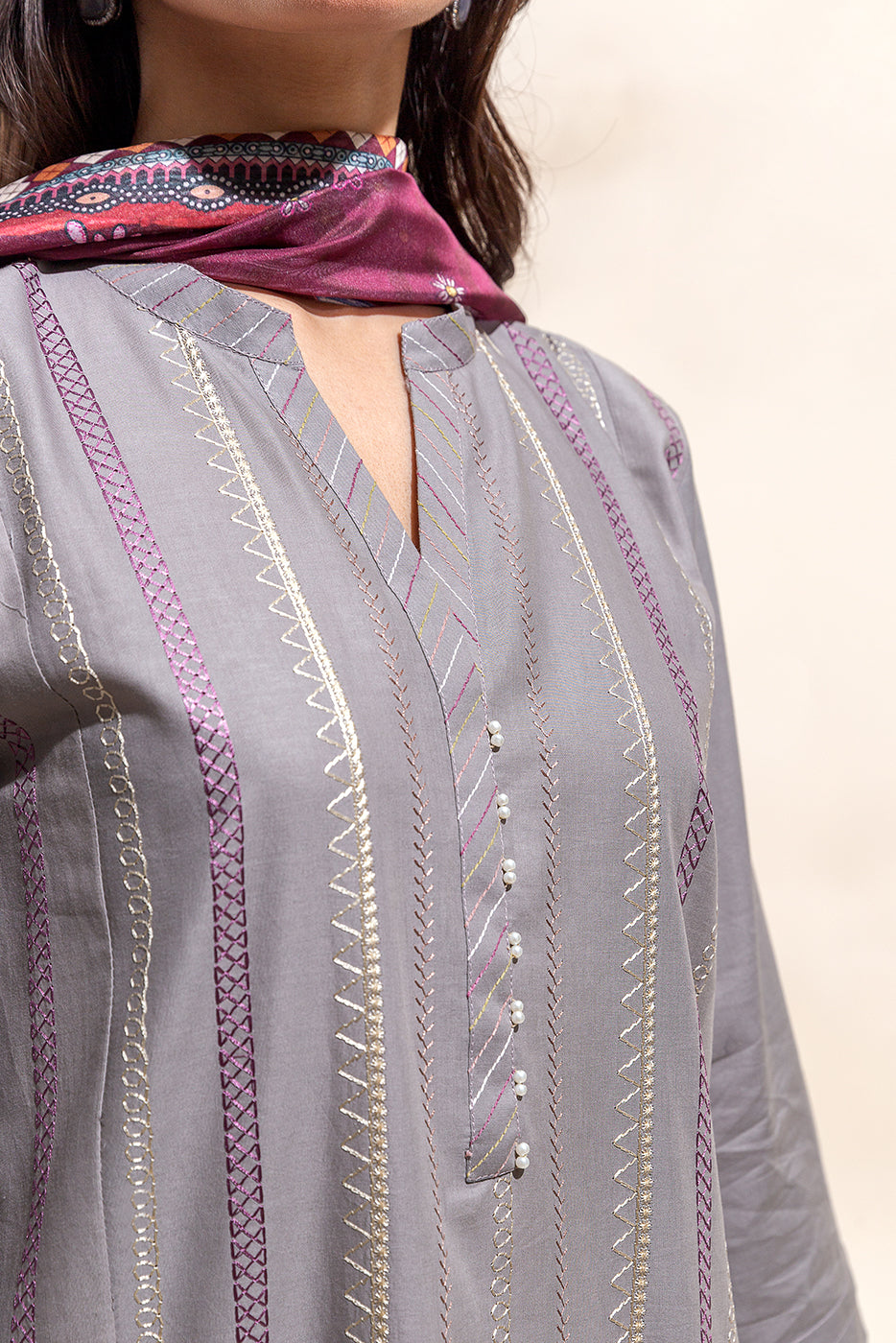 3 PIECE EMBROIDERED LAWN SUIT-CLOUD CURRANT (UNSTITCHED)