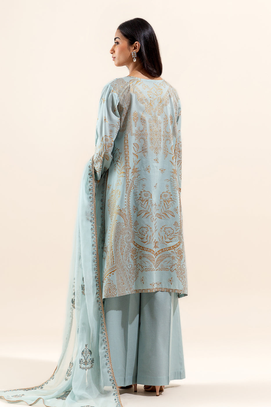 3 PIECE EMBROIDERED LAWN SUIT-ARCTIC AURORA (UNSTITCHED)