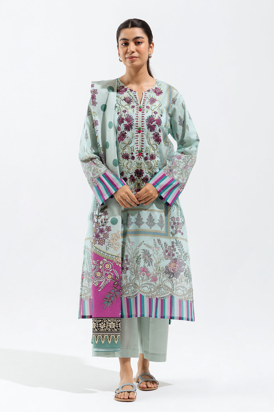 3 PIECE - EMBROIDERED LAWN SUIT - SAPPHIRE BLOOM