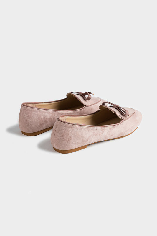 FOOTWEAR