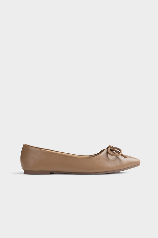 FOOTWEAR