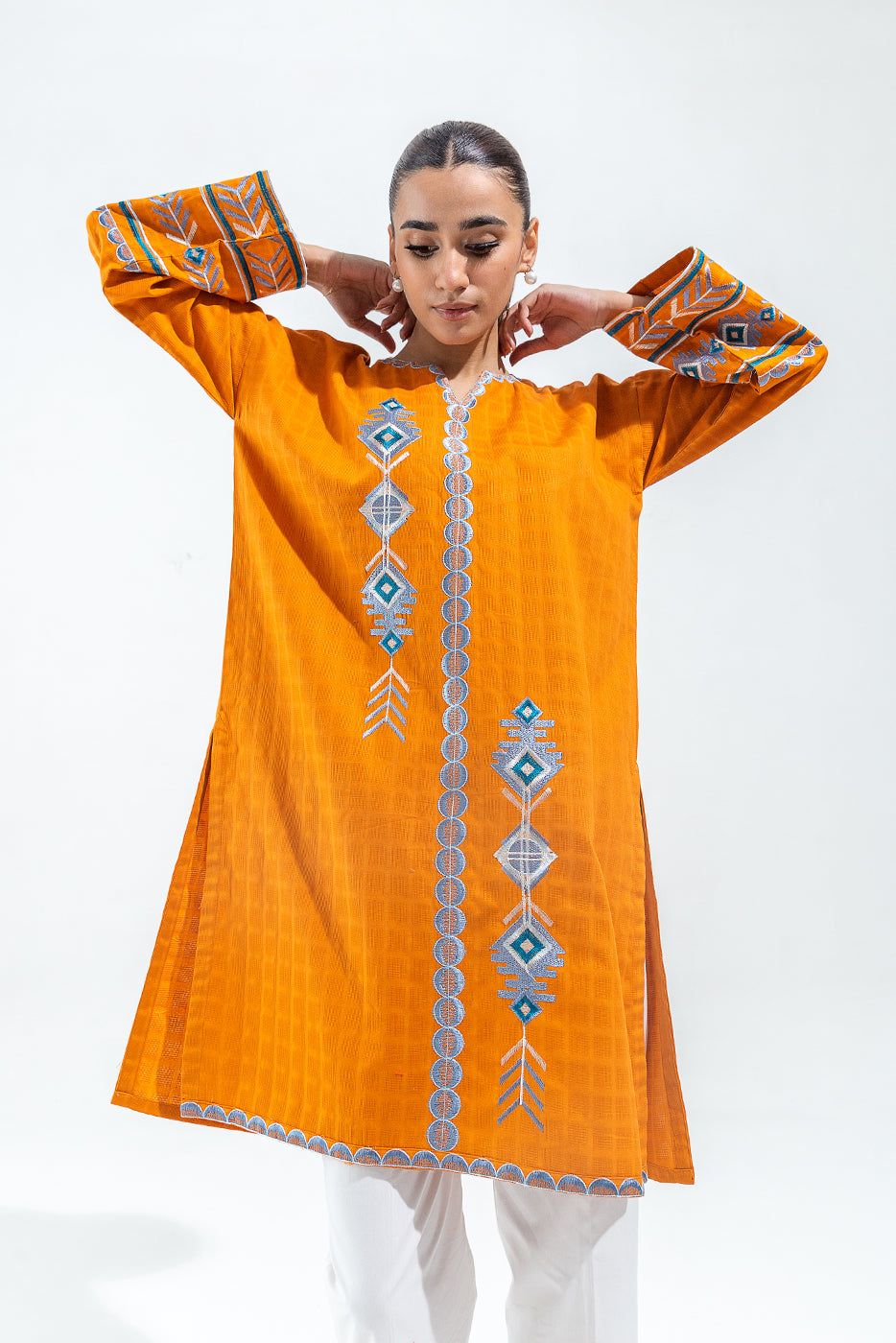 EMBROIDERED DOBBY SHIRT (PRET)