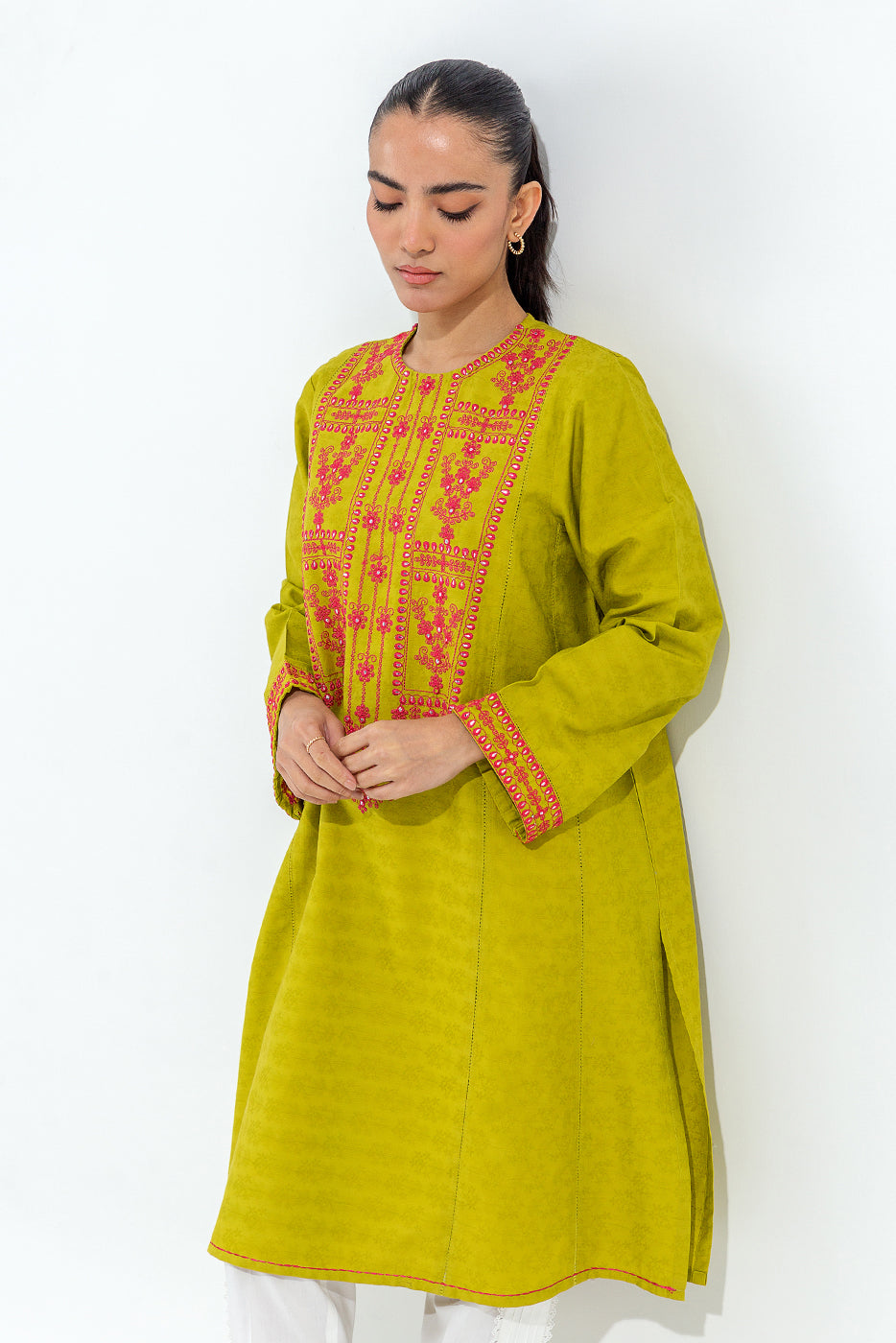EMBROIDERED SLUB KHADDAR SHIRT (PRET)