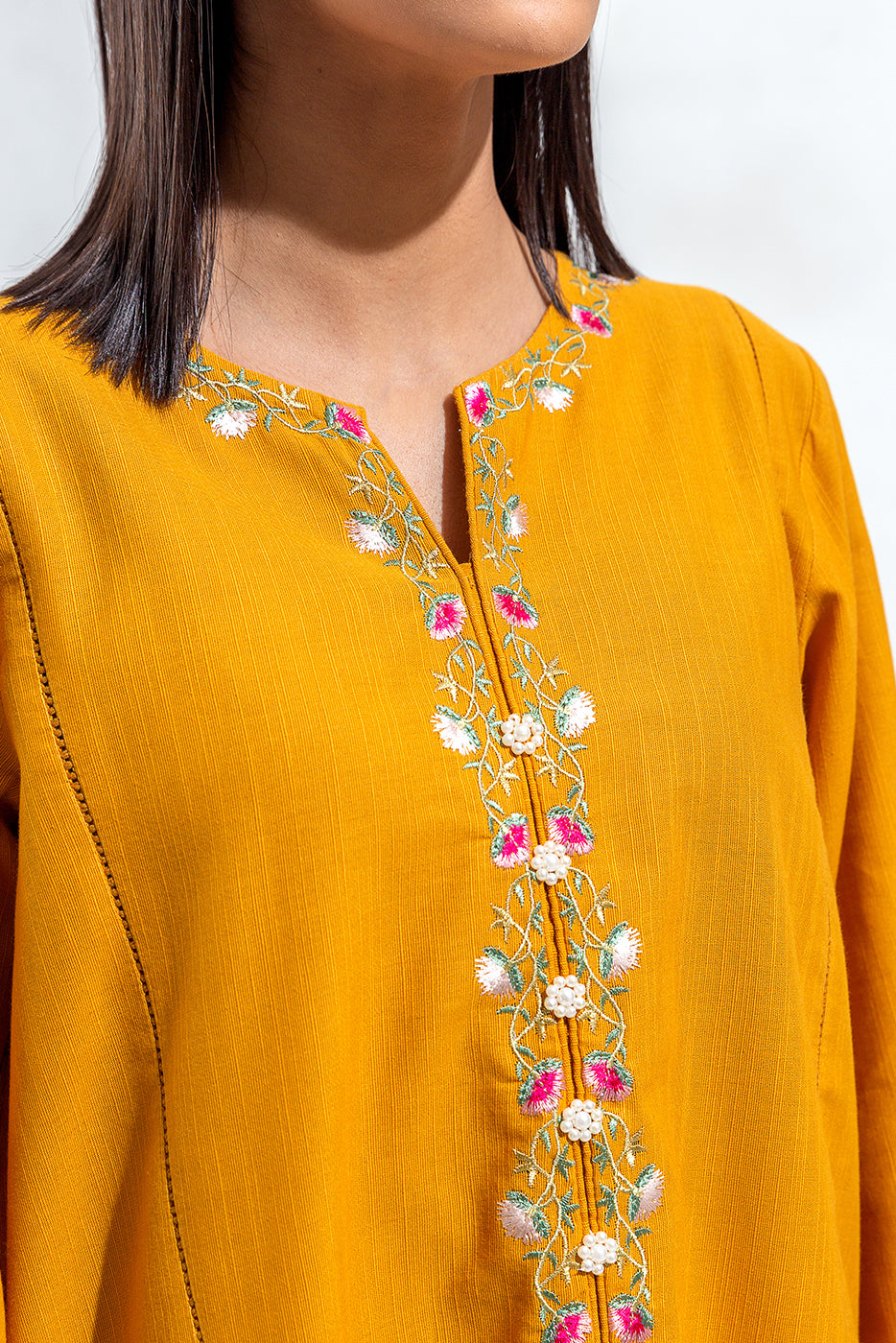 EMBROIDERED SLUB KHADDAR SHIRT(PRET)