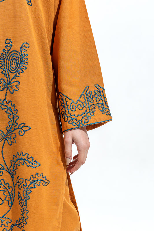 2 PIECE EMBROIDERED SLUB KHADDAR SUIT (PRET)