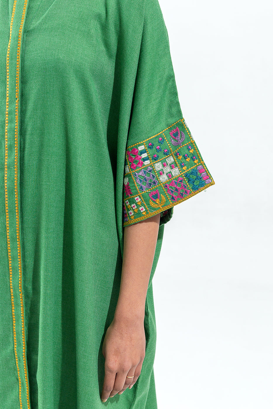 EMBROIDERED TWILL SHIRT (PRET)