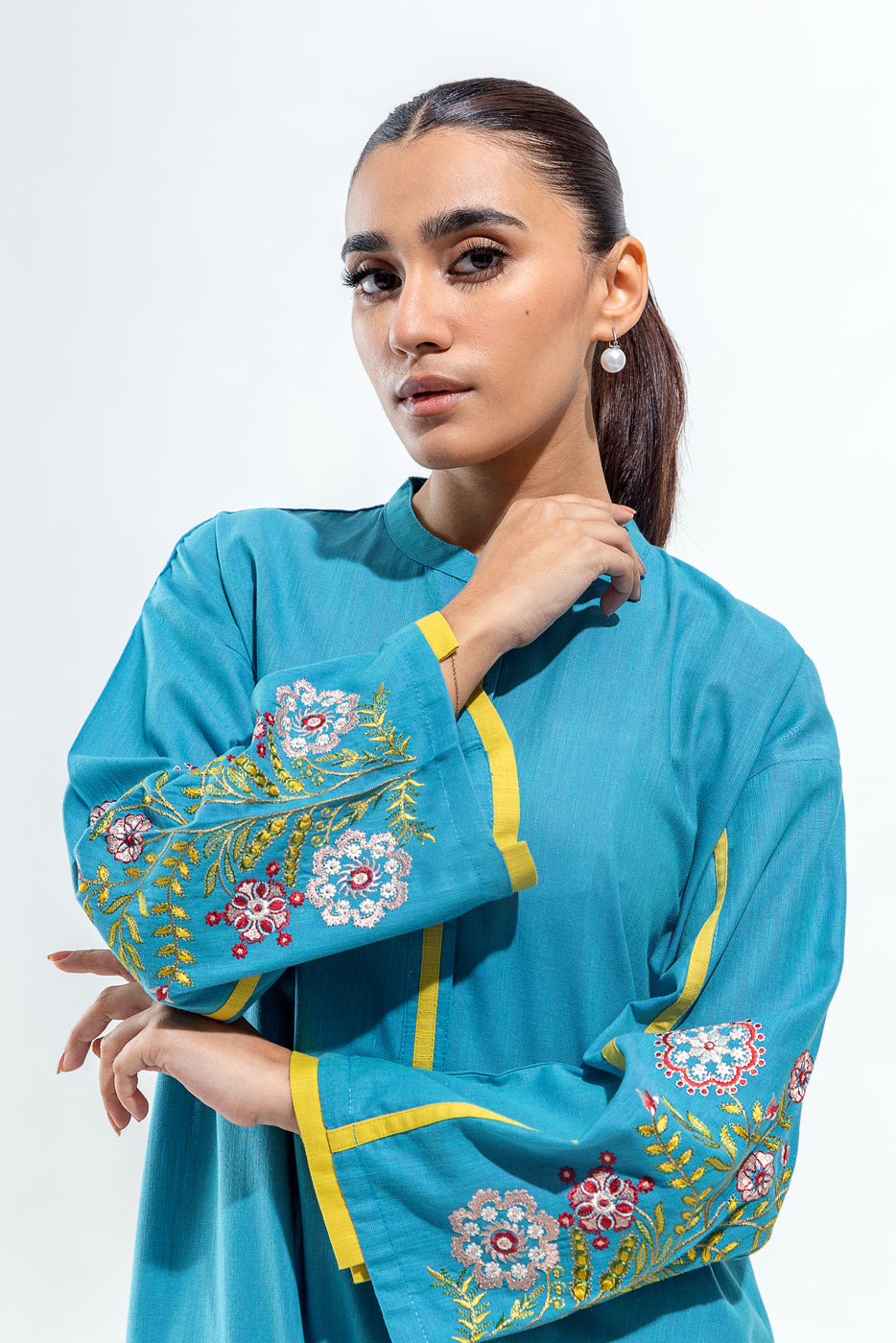 EMBROIDERED YARN DYED SHIRT (PRET) - BEECHTREE