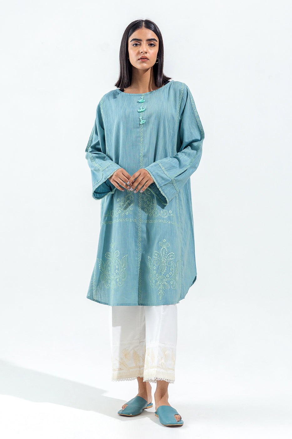 EMBROIDERED SLUB KHADDAR SHIRT (PRET)