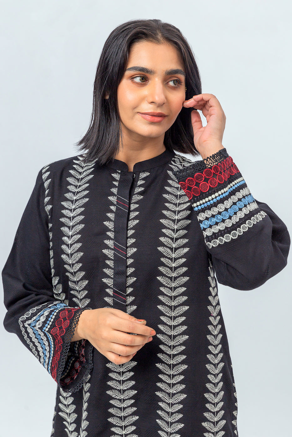 EMBROIDERED KHADDAR SHIRT (PRET)