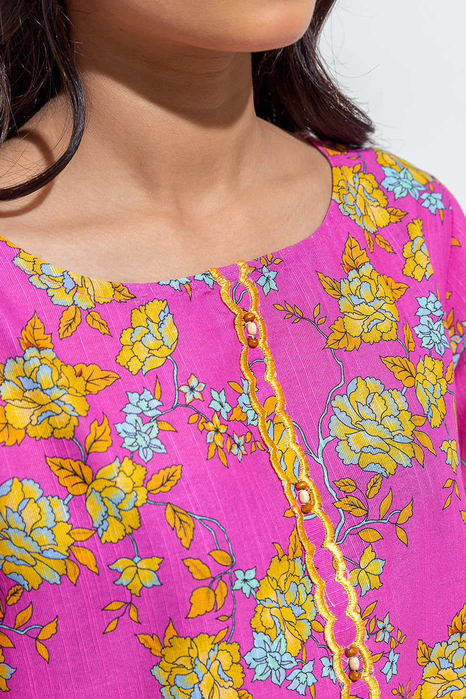 EMBROIDERED SLUB KHADDAR SHIRT (PRET)