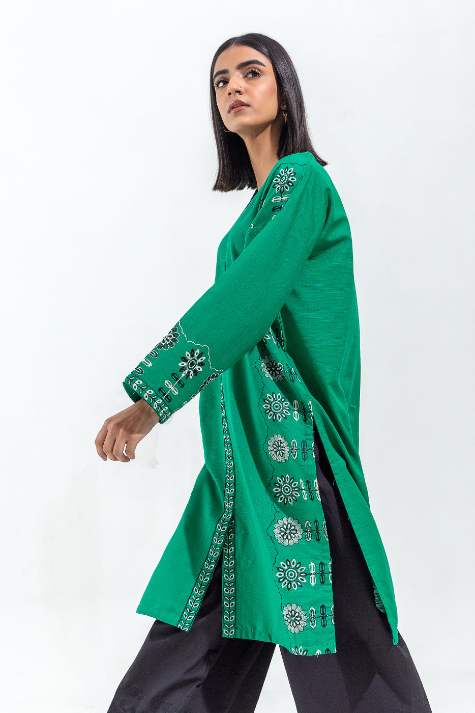 EMBROIDERED SLUB KHADDAR SHIRT (PRET)