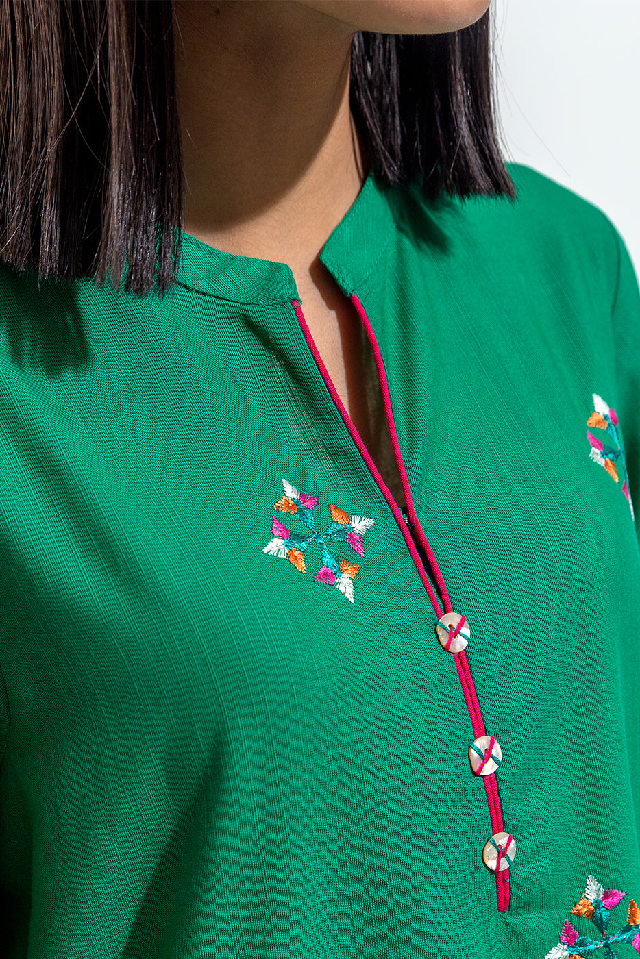 EMBROIDERED SLUB KHADDAR SHIRT (PRET)