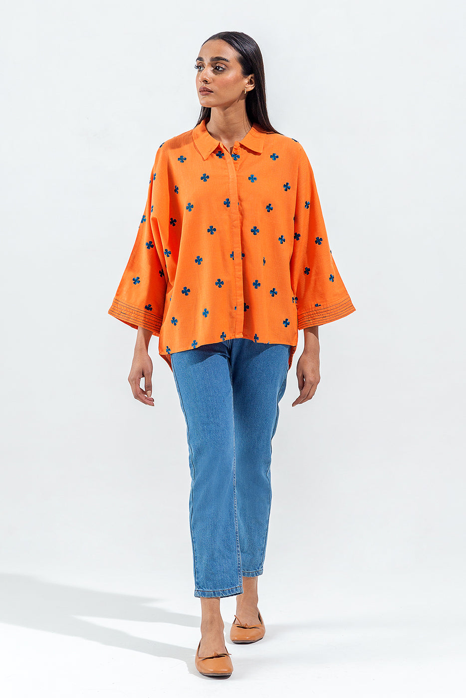 EMBROIDERED SLUB KHADDAR TOP (PRET)