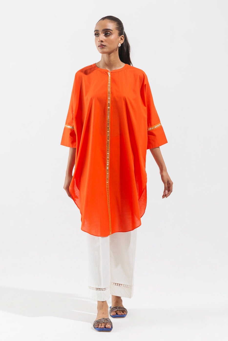 EMBROIDERED LAWN SHIRT (PRET)