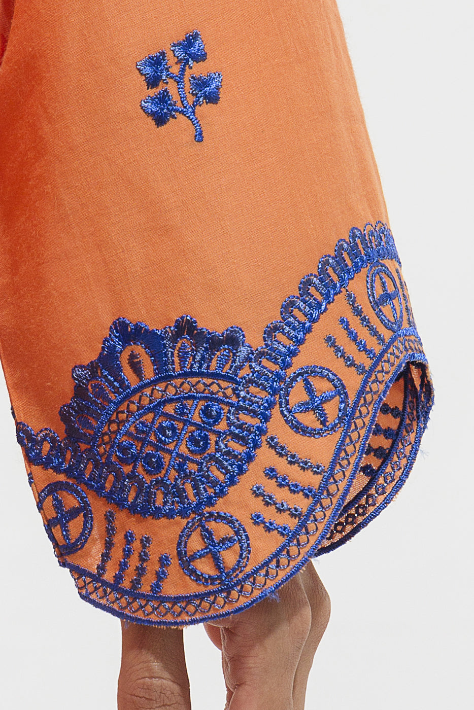 EMBROIDERED LAWN SHIRT (PRET)