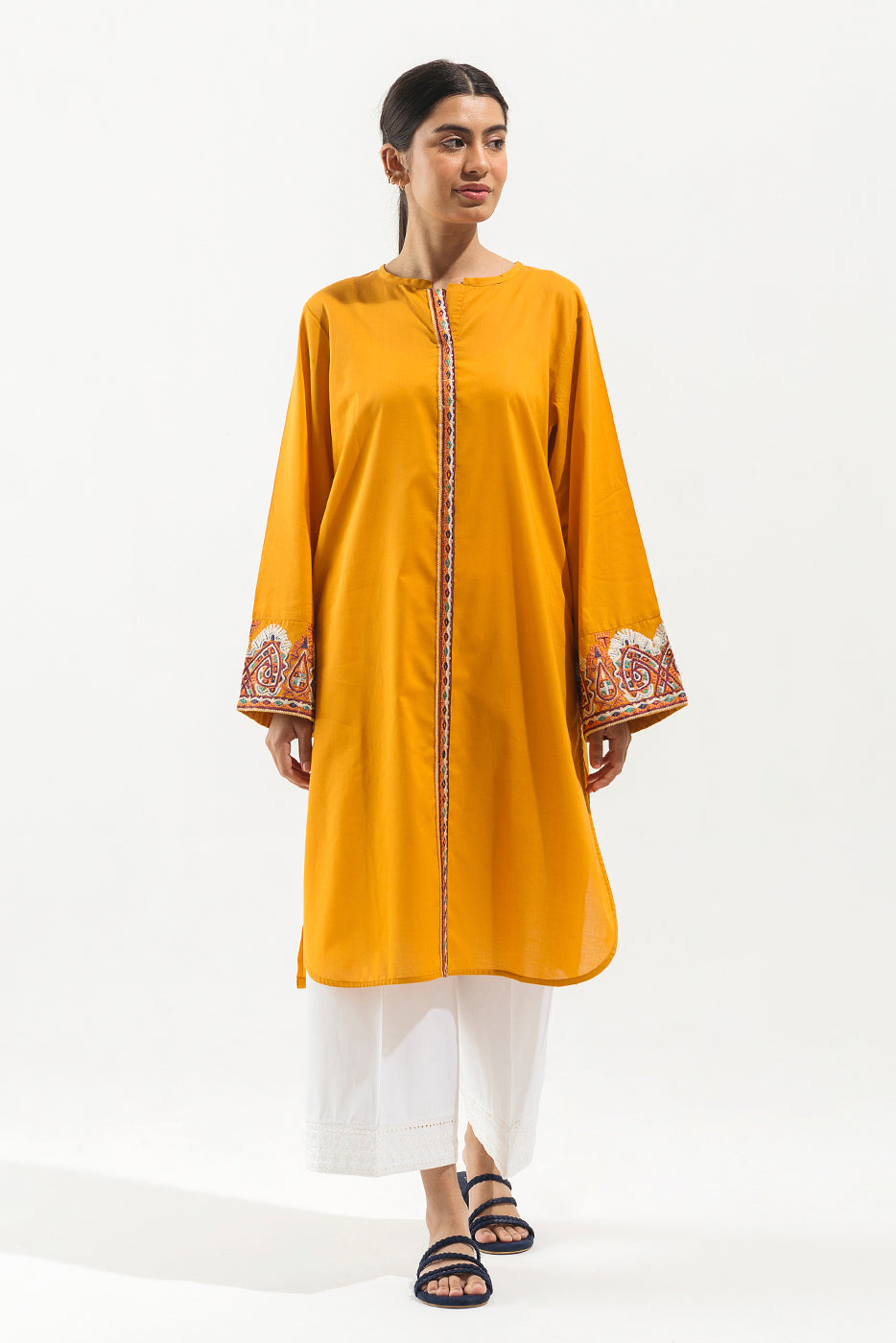 EMBROIDERED LAWN SHIRT (PRET)