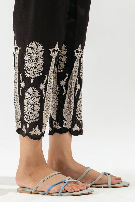 STRAIGHT PANTS