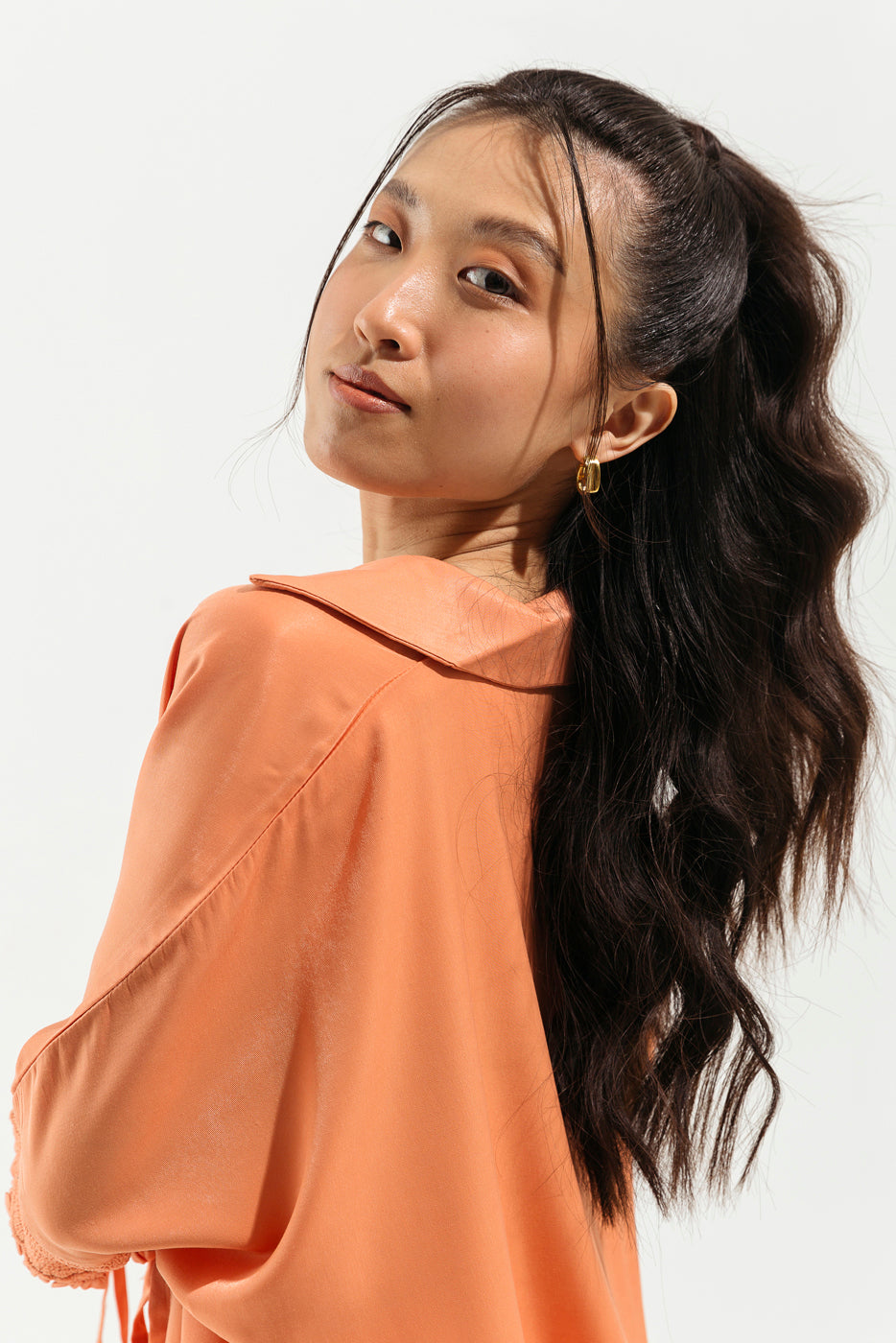 PEACH COLLARED TOP