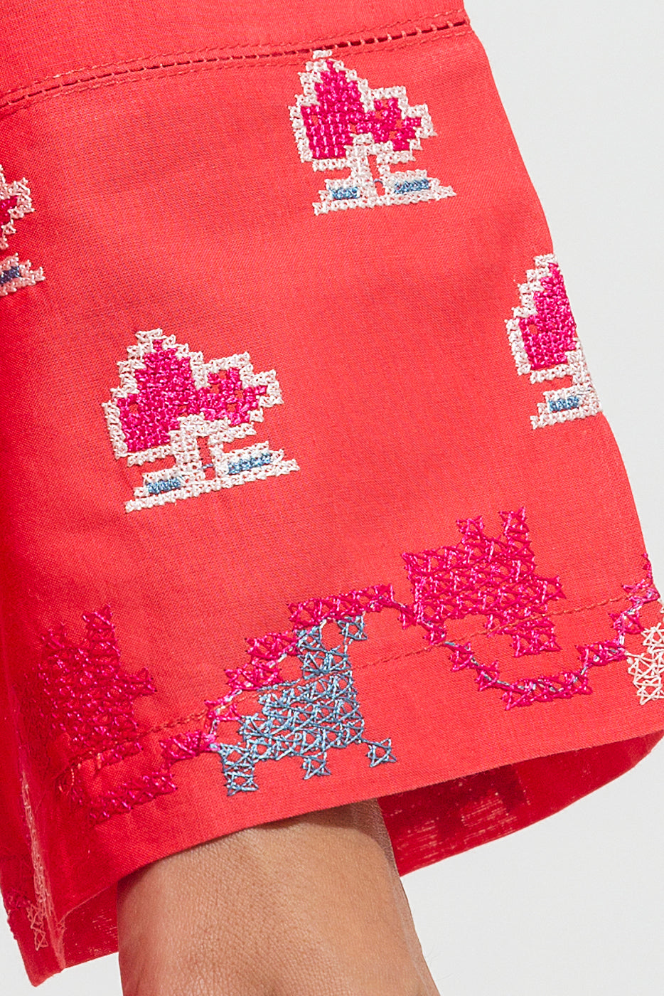 EMBROIDERED LAWN SHIRT (PRET)