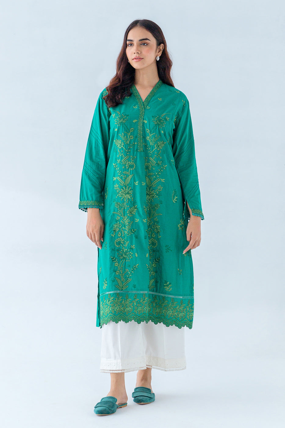 EMBROIDERED LAWN SHIRT (PRET)