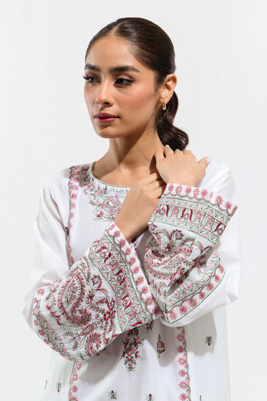EMBROIDERED LAWN SHIRT (PRET)