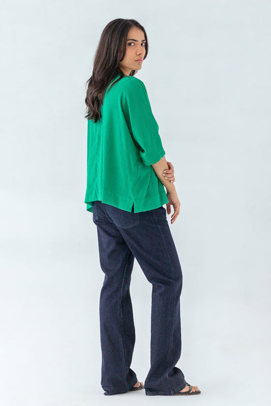 GREEN CREW NECK TOP