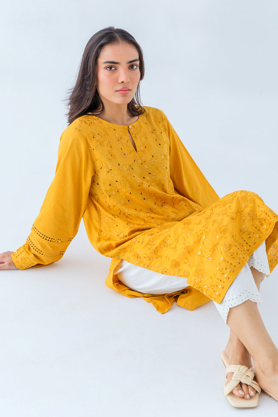 EMBROIDERED LAWN SHIRT (PRET)