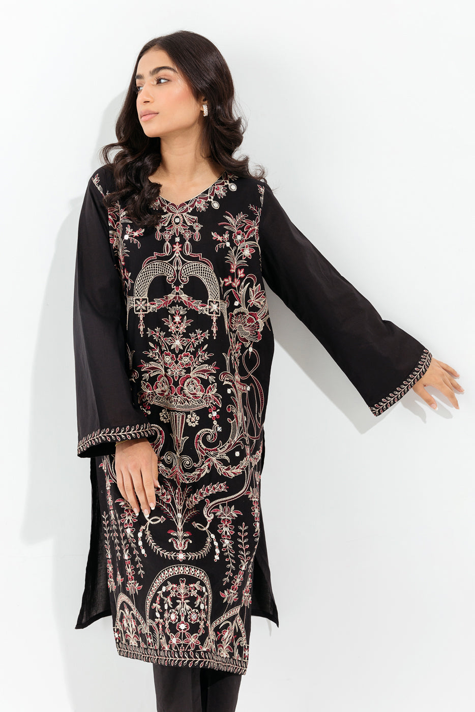 EMBROIDERED LAWN SHIRT (PRET)