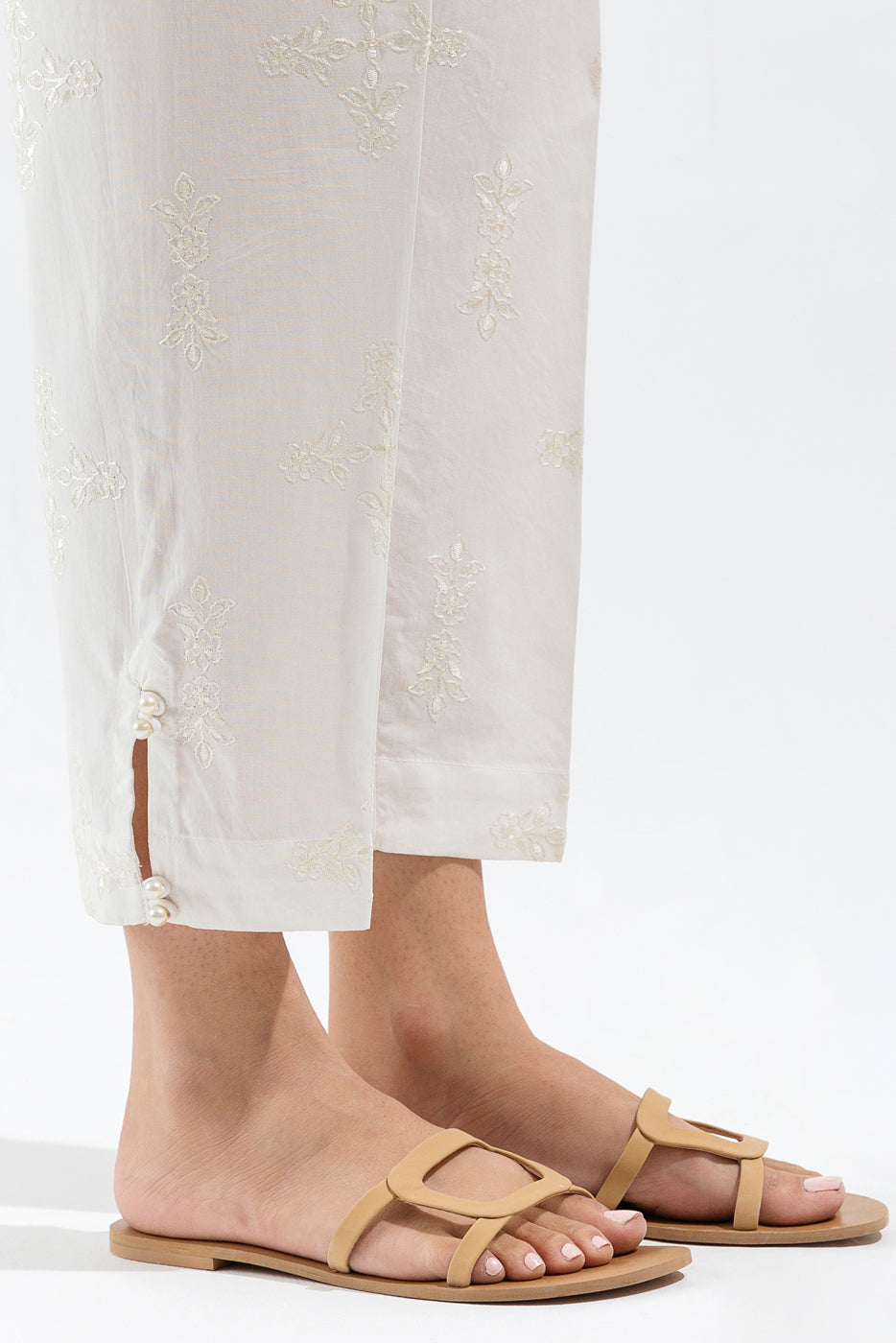 BASIC STRAIGHT PANTS