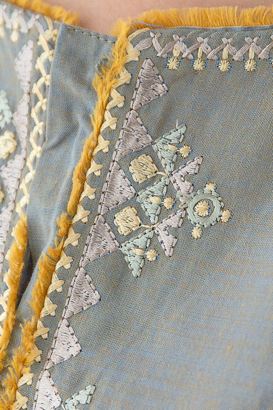 EMBROIDERED CHAMBRAY SHIRT (PRET)