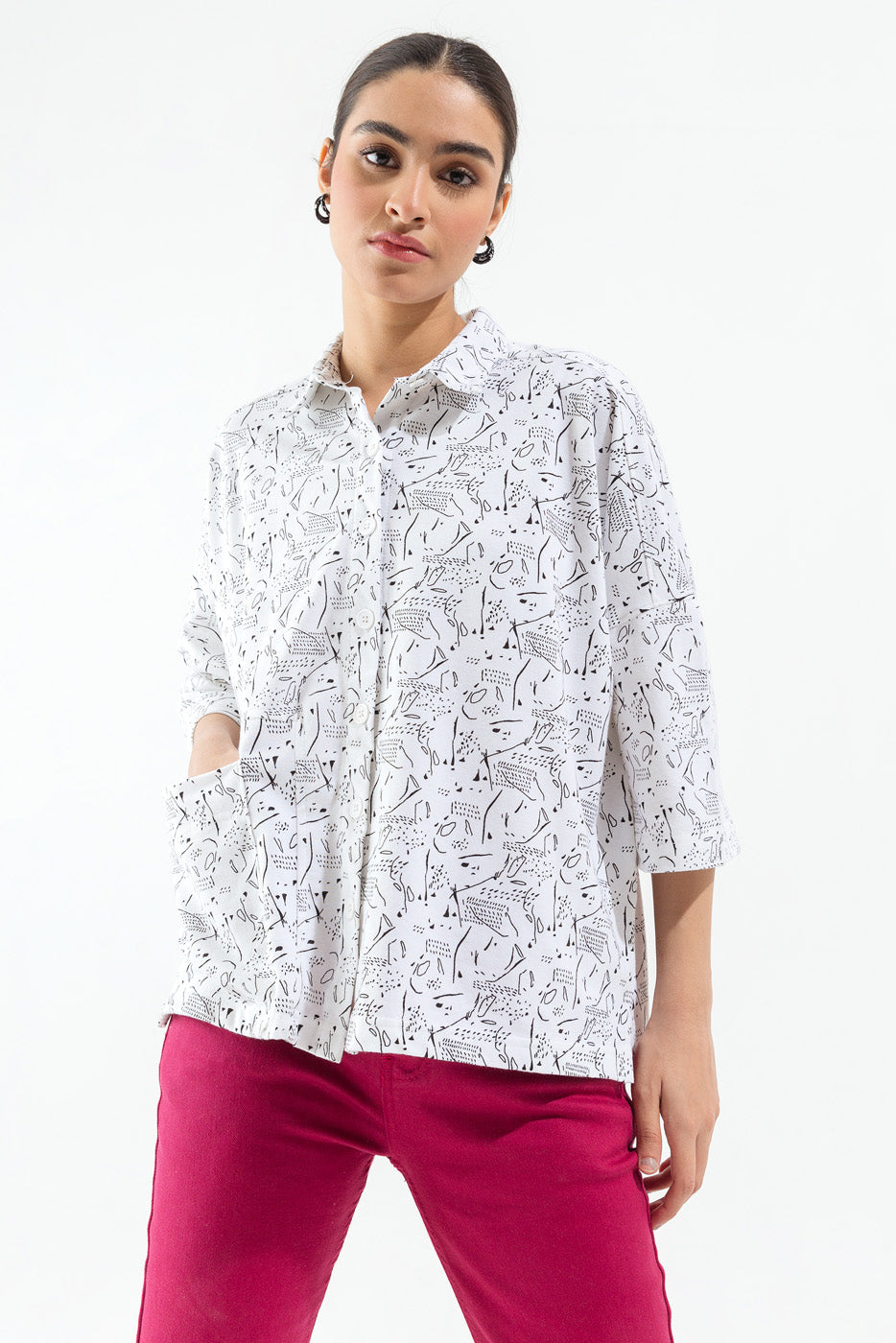 WHITE PRINTED BUTTON DOWN SHIRT