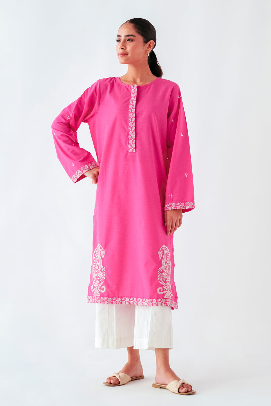 EMBROIDERED CHAMBRAY SHIRT (PRET)