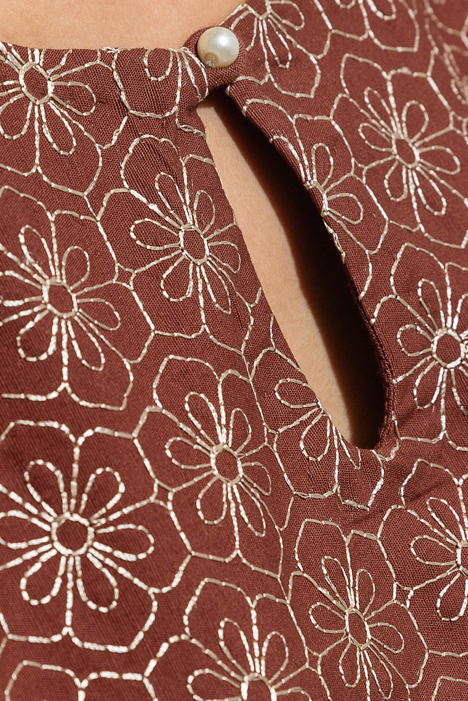 EMBROIDERED KHADDAR SHIRT (PRET)