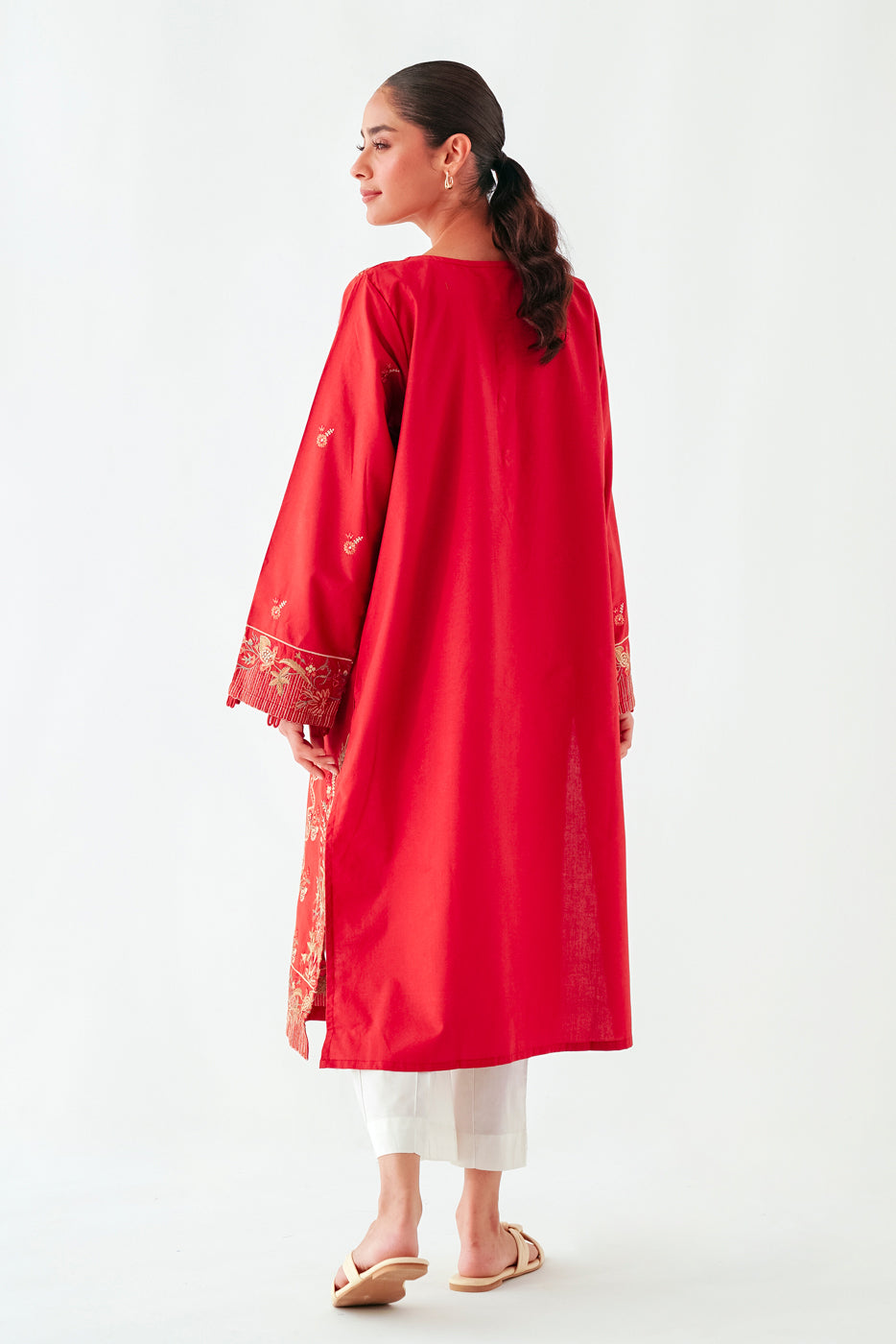 EMBROIDERED KHADDAR SHIRT (PRET)