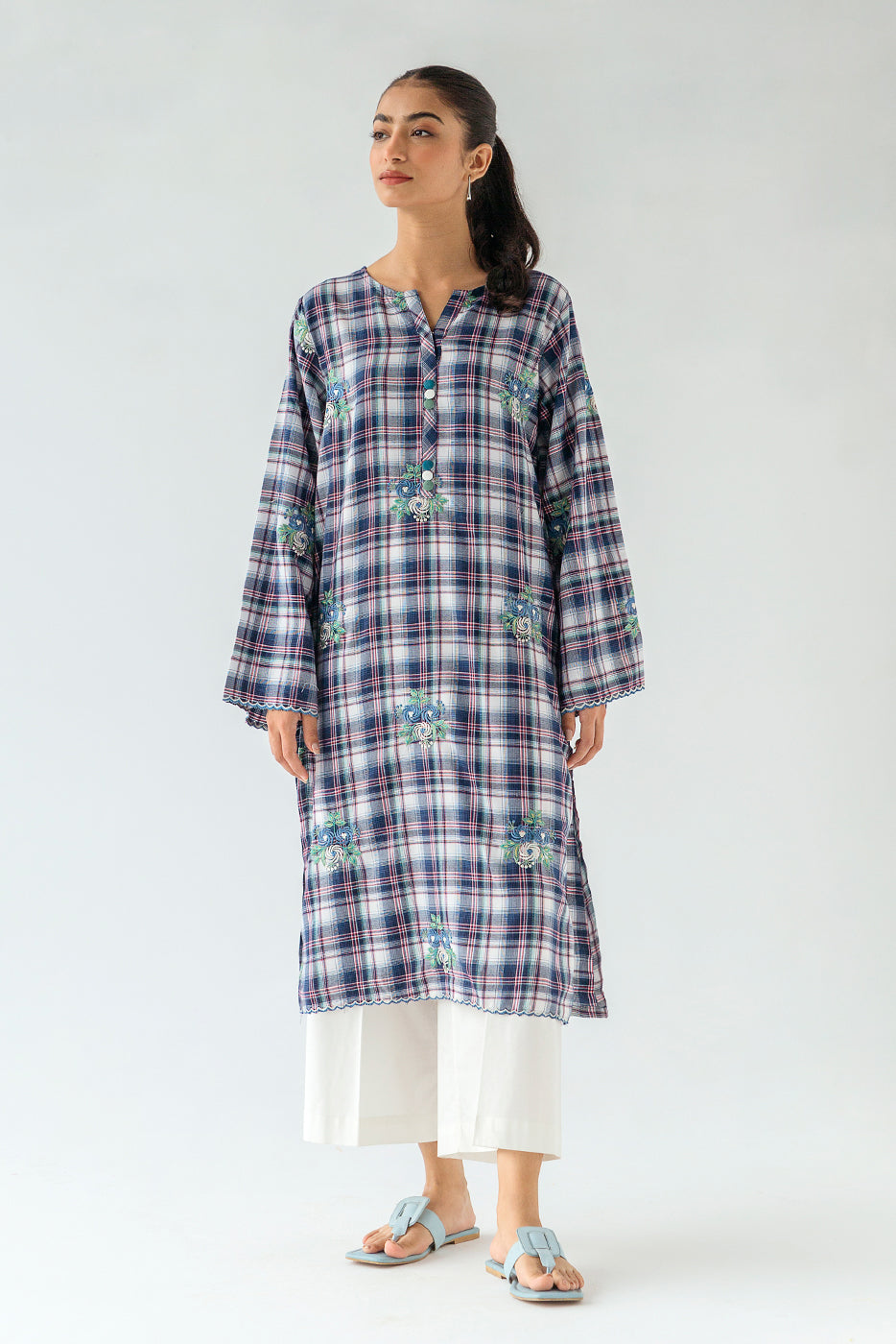 EMBROIDERED YARN DYED SHIRT (PRET)