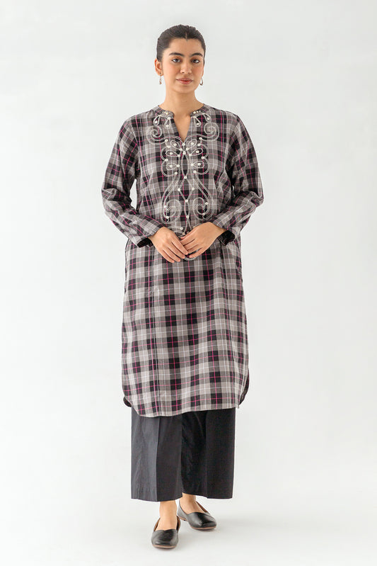 EMBROIDERED KHADDAR SHIRT (PRET)
