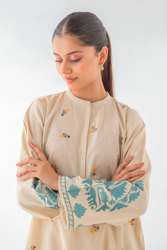 EMBROIDERED SLUB KHADDAR SHIRT (PRET)