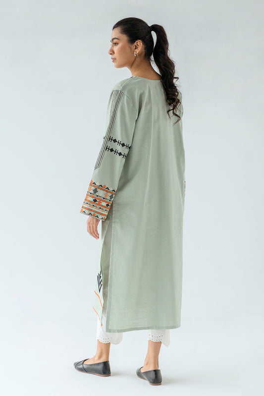 EMBROIDERED SLUB KHADDAR SHIRT (PRET)