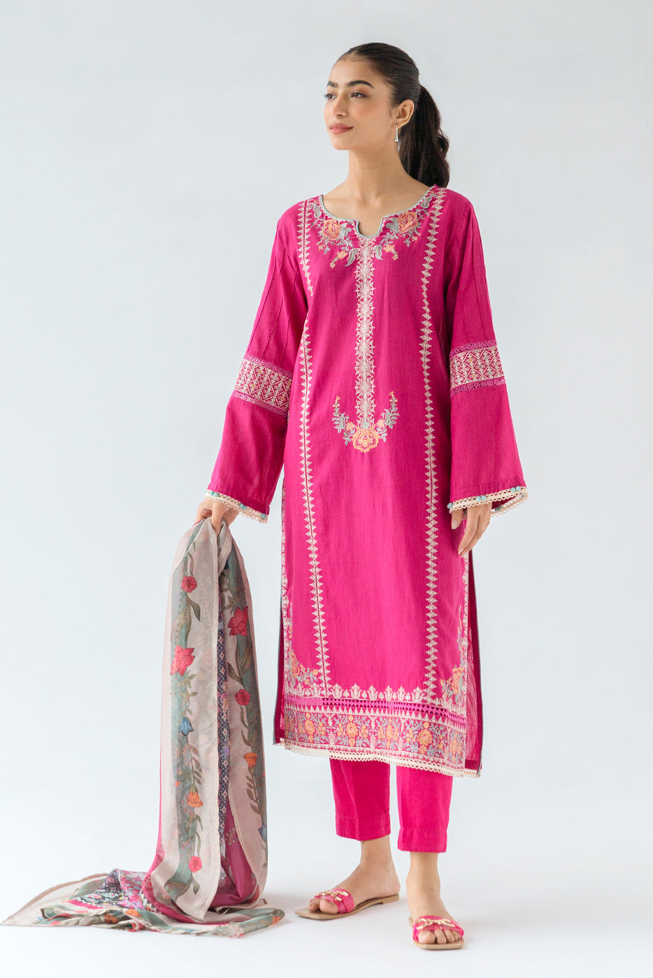EMBROIDERED SLUB LAWN SHIRT (LUXURY PRET)