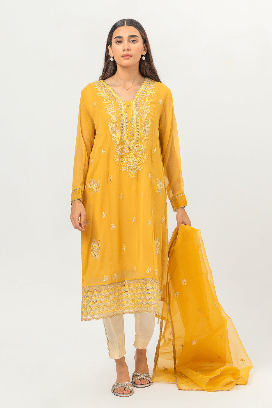 2 PIECE EMBROIDERED CHIFFON SUIT (LUXURY PRET)