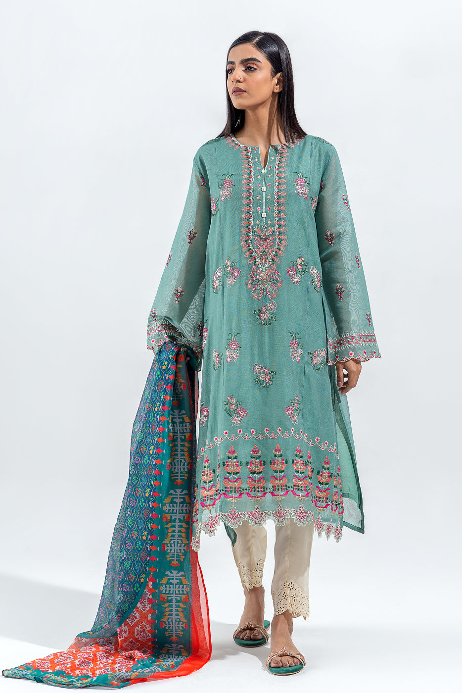 2 PIECE EMBROIDERED COTTON NET SUIT (LUXURY PRET)