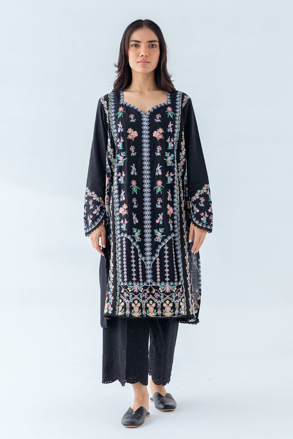 EMBROIDERED LAWN SHIRT (PRET)